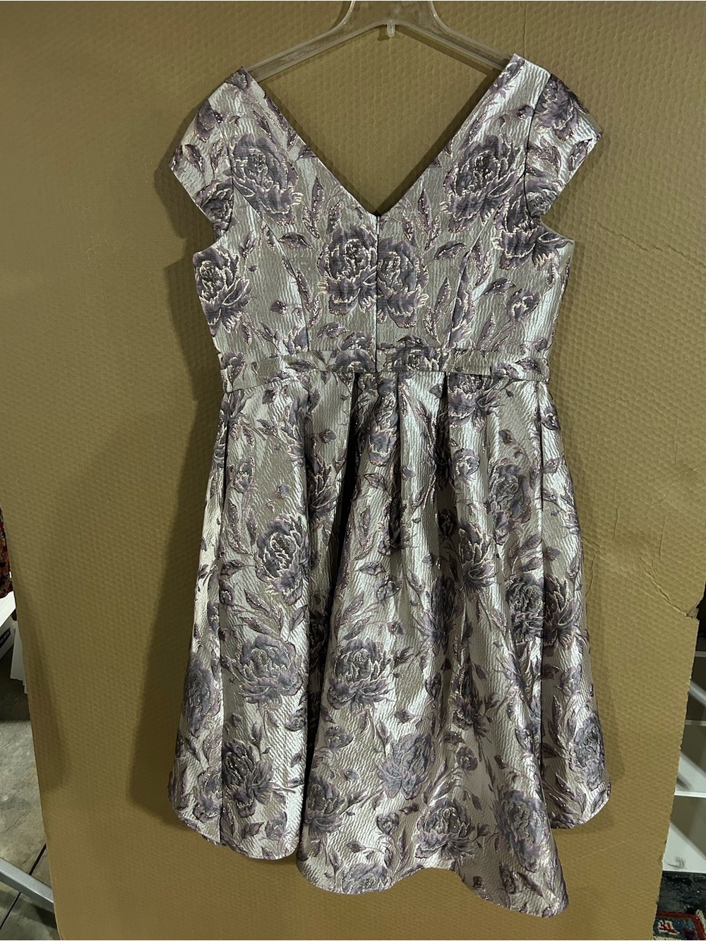 Oleg Cassini Silver and Lavender Floral Fit-and-Flare Midi Dress - Picture 5 of 7